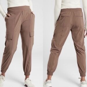 Athleta Chelsea Utility Jogger Elastic Waistband